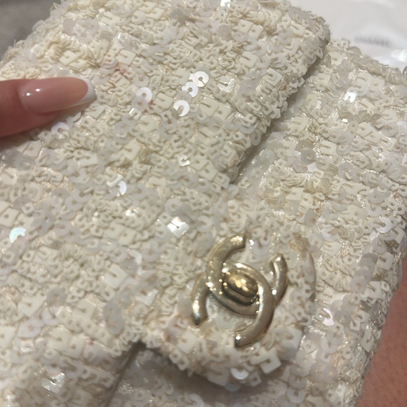 Chanel Clutch Limited Edition - Picture 7 of 10